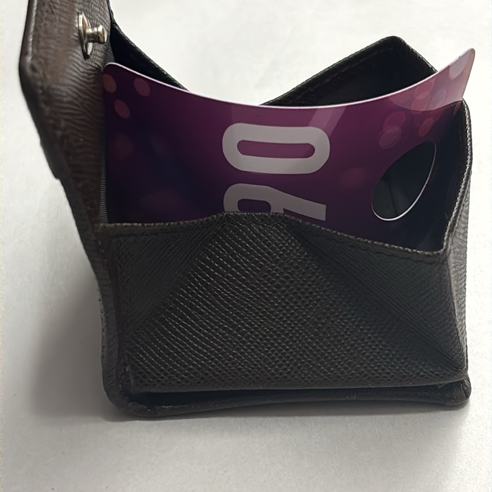 BURBERRY RARE COIN POUCH - Picture 7 of 9